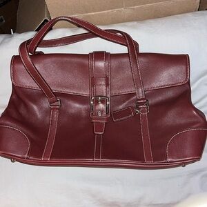 EUC Coach Hampton Shoulder Bag